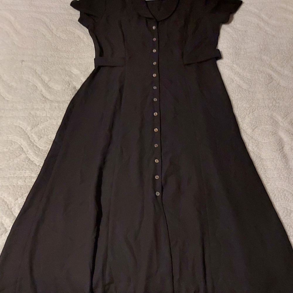 d.w. studio Women's Black Dress